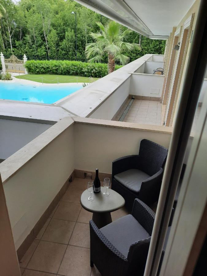Appartamento Elite Du Lac Desenzano del Garda Buitenkant foto